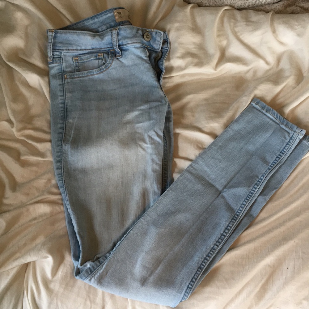 Hollister Super Skinny Jeans
